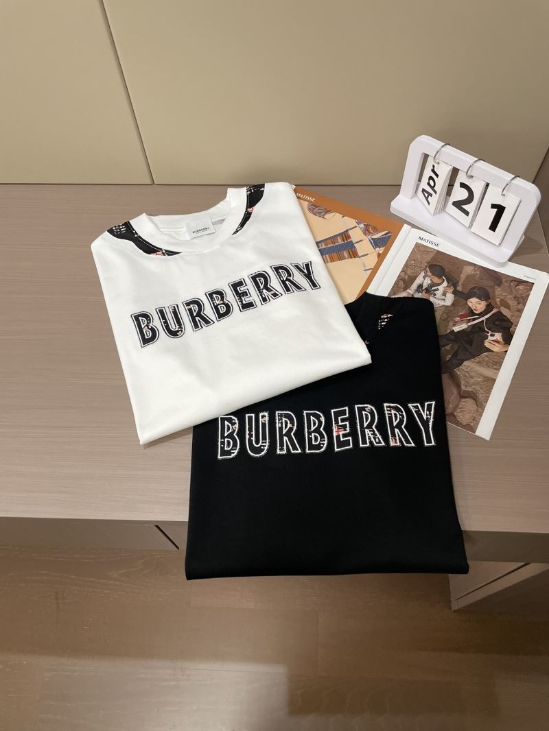 Burberry T-Shirts